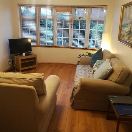Cosy Apartment Holywood  Dış mekan fotoğraf